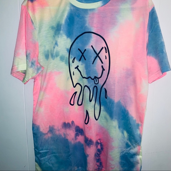Tie Dye Men’s Tee - Picture 2 of 5